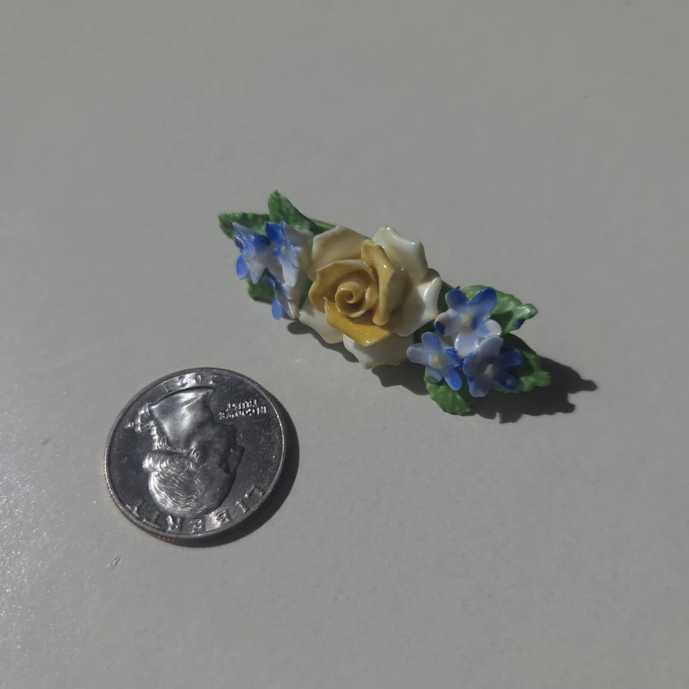Vintage Floral Brooch Women Yellow Blue Made in England China Romantic - Picture 3 of 4